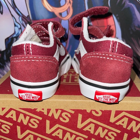Vans - Picture 5 of 6